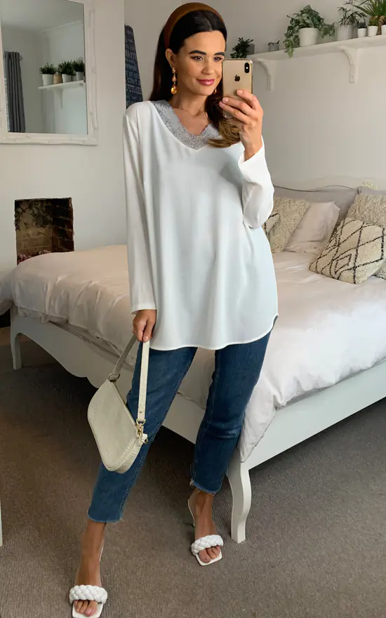 Discount ⭐ HOXTON GAL Oversized Top With Sequin Detail In White ⌛