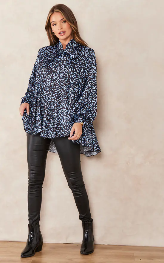 Cheapest โจ Jenerique Oversize Bowl Neck Blouse In Blue/Black Print ๐ฅฐ - Image 3
