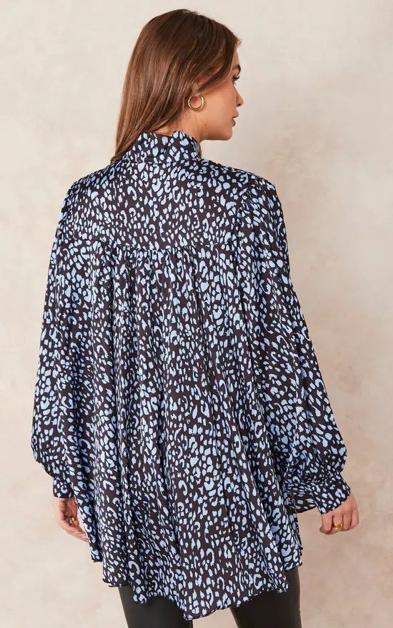 Cheapest โจ Jenerique Oversize Bowl Neck Blouse In Blue/Black Print ๐ฅฐ - Image 4