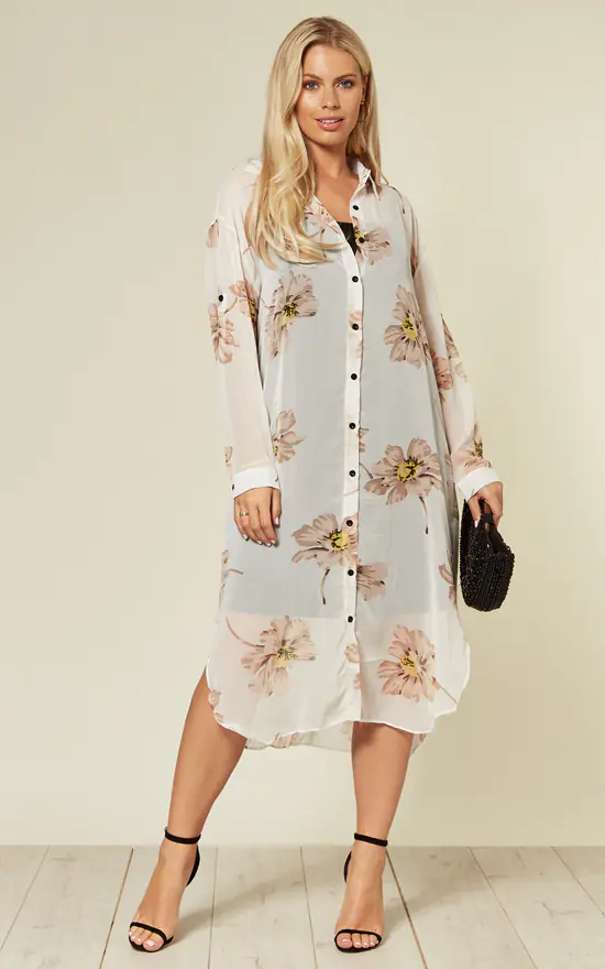 Outlet ๐คฉ CY Boutique Long Sleeve Chiffon ๐ Shirt In White Large Floral Print ๐ฏ - Image 2