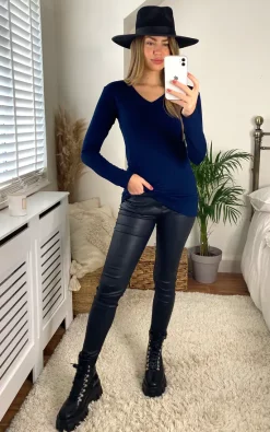 Flash Sale 🎉 Aftershock London V Neck Long Sleeve Top In Navy 🧨