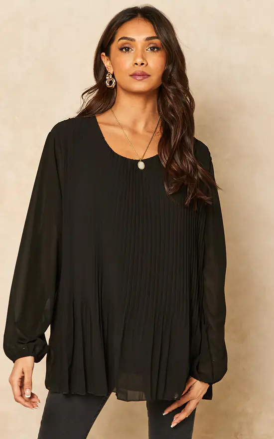 Best Pirce ๐ Aftershock Gold Pleated Blouse With Necklace In Black ๐