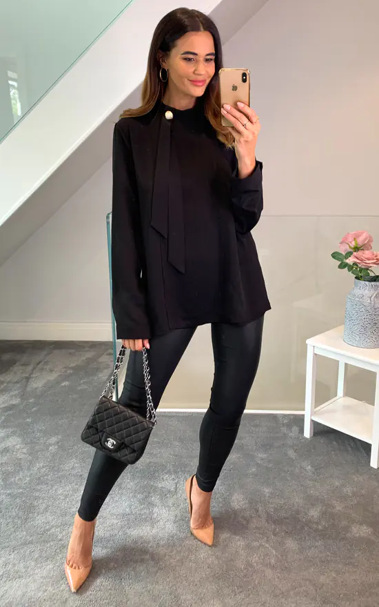 Discount โ HOXTON GAL Oversized High Neck Top With Brooch Details In Black ๐