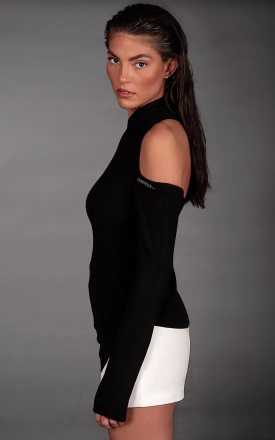 Deals ❤️ JESSICOTURE Asymmetric Slash Jumper ⭐ - Image 3